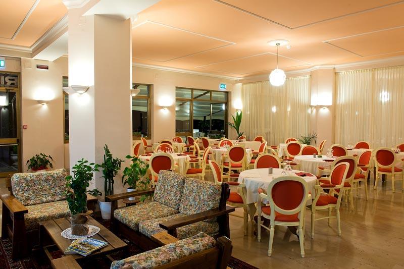 Hotel Europa Porlezza Ngoại thất bức ảnh