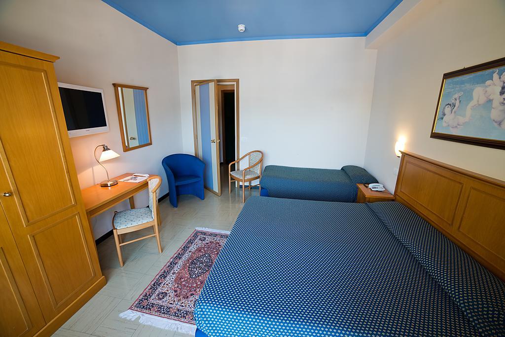 Hotel Europa Porlezza Ngoại thất bức ảnh